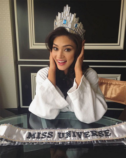 rs_634x793-151221132708-634.miss-universe-pia-instagram.bn.122115